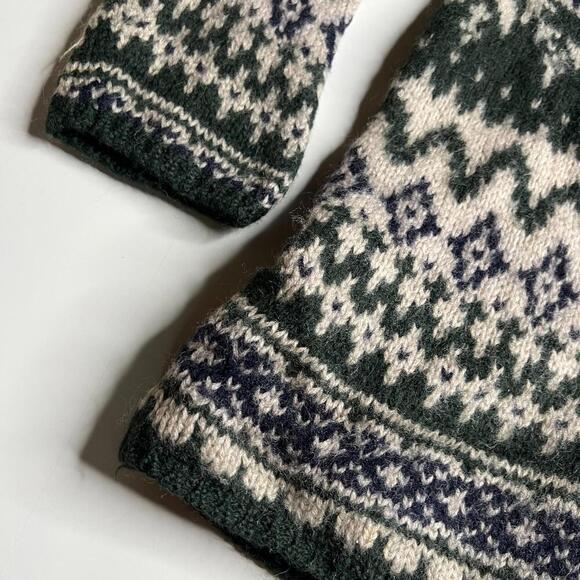 Vintage Abercrombie & Fitch 100% Wool Sweater Fair Isle 90s Made in Hong Kong L - Picture 6 of 6